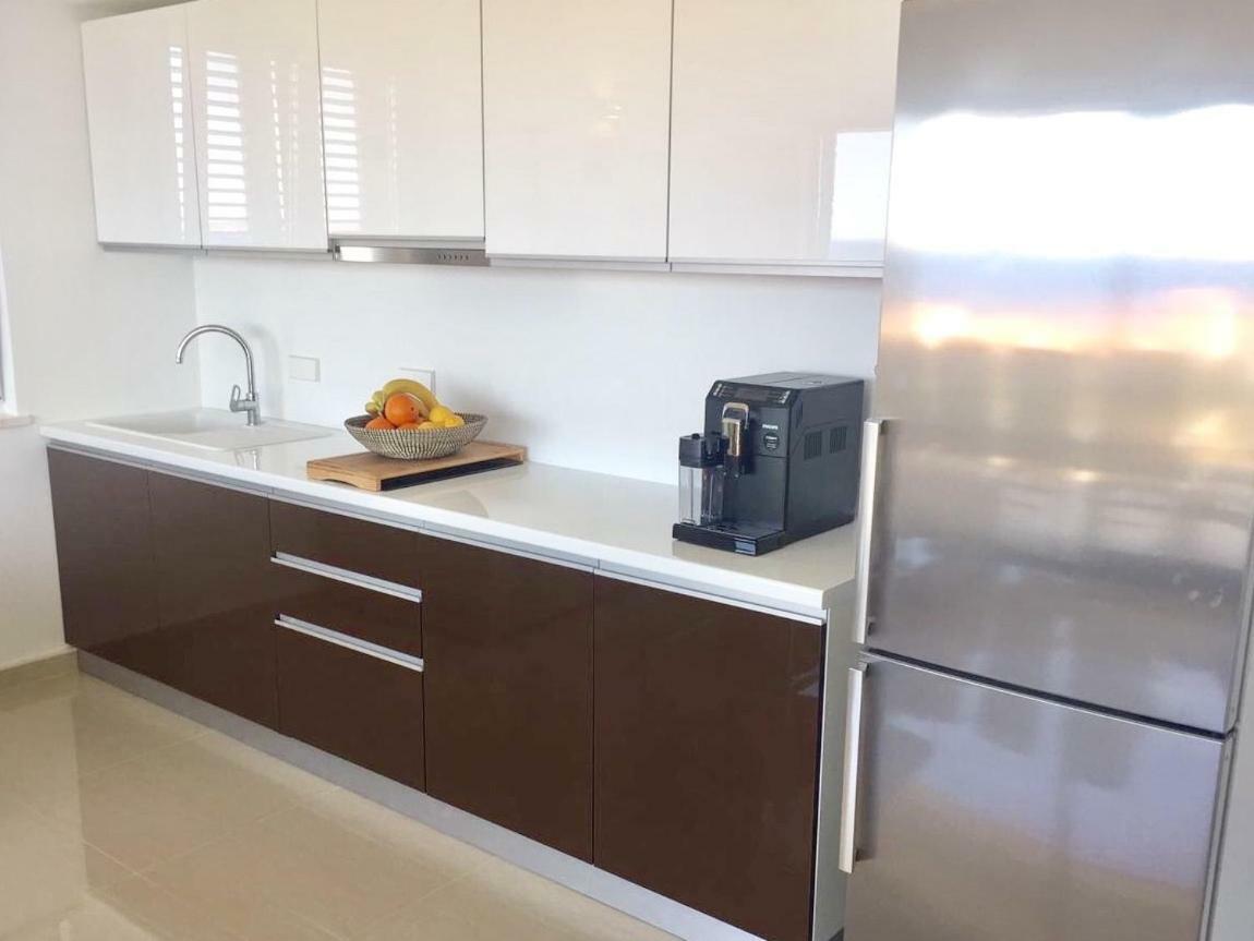 Luxury White Violeta Apartman