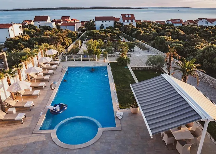 Luxury Apartments White Villa Violeta