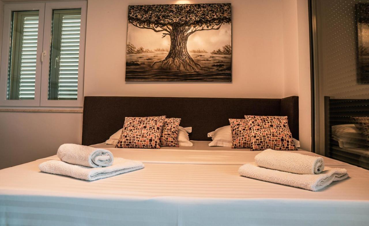 Luxury White Violeta Apartment *