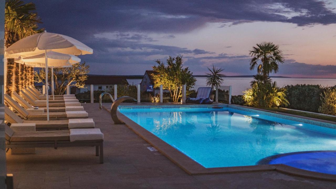 Luxury White Violeta Apartment *
