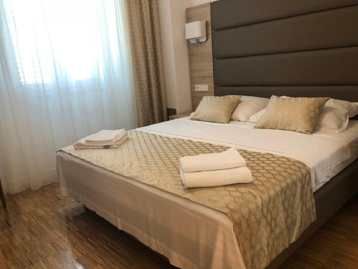 Luxury White Violeta Apartment *